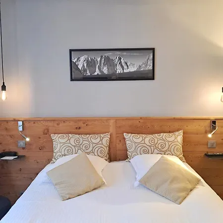 Otel Des Princes, Centre