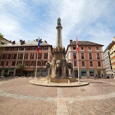 Des Princes, Centre 3* Chambéry