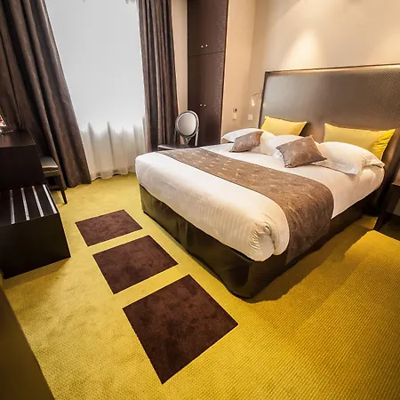 Des Princes, Centre Ξενοδοχείο Σαμπερί