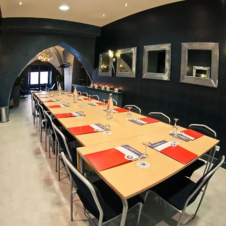 Des Princes, Centre Ξενοδοχείο