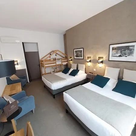 Des Princes, Centre 3*