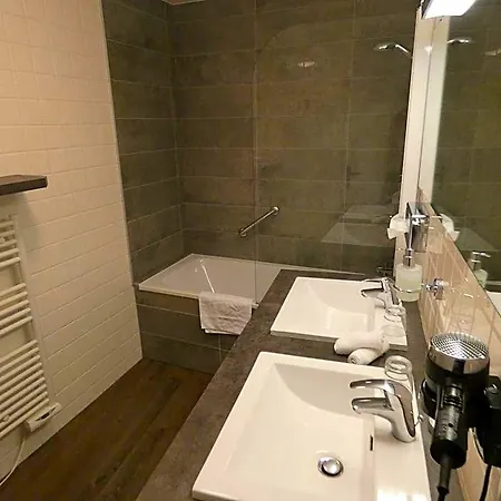 Des Princes, Centre Hotel 3*