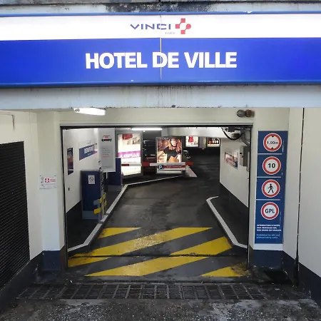 酒店 Des Princes, Centre 尚贝里
